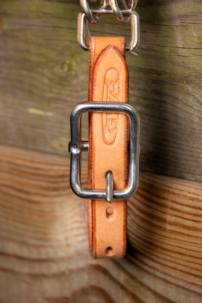Lederen kinketting